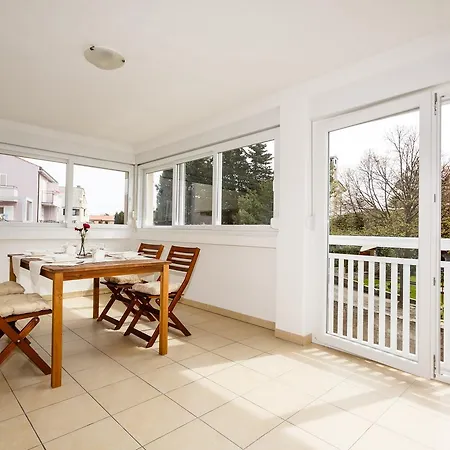 Apartment Jura Krk Town