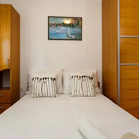 Jura Apartment